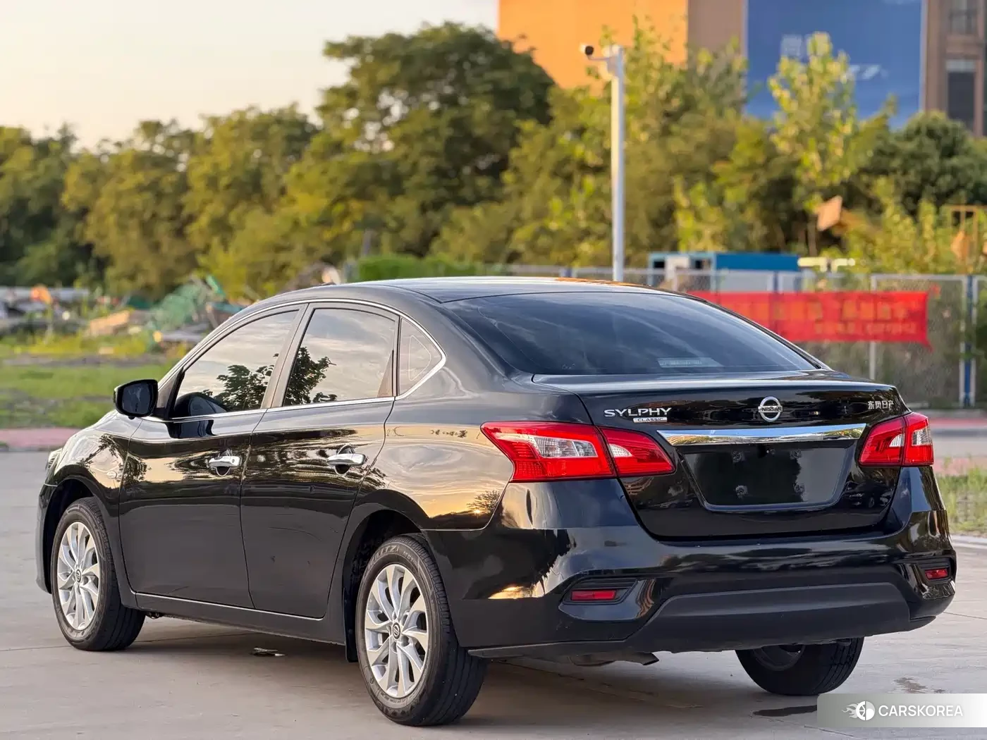 Nissan Sylphy 2023 Черный из Китая, фото 5