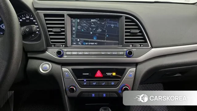 Hyundai Avante AD 2018 Белый из Кореи, фото 5