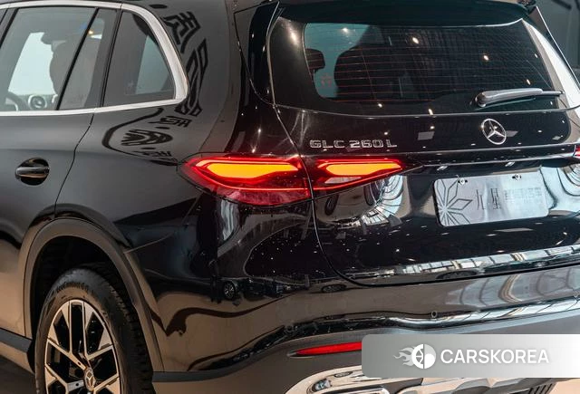 Mercedes-Benz GLC 2025 Черный из Китая, фото 5