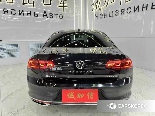 Volkswagen Magotan 2023 Черный из Китая, фото 5