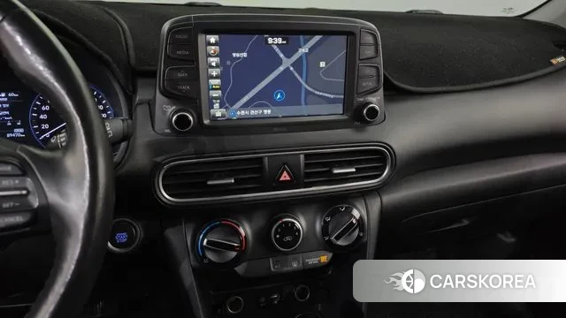 Hyundai Kona 2018 Белый из Кореи, фото 5