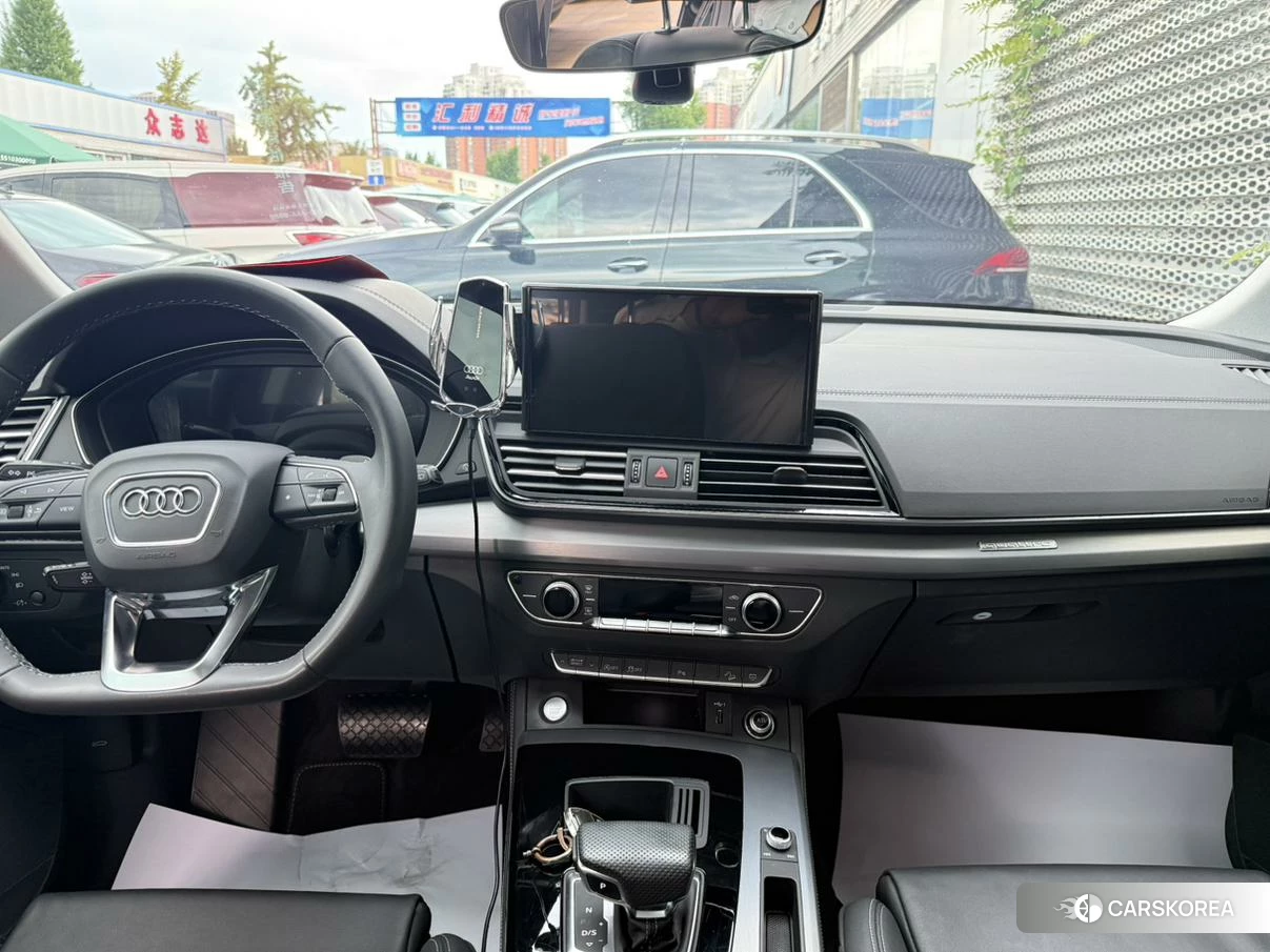 Audi Q5L 2023 Черный из Китая, фото 5