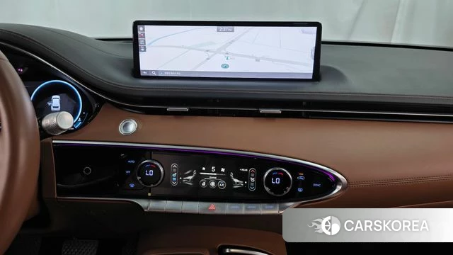 Genesis GV70 2023 Белый из Кореи, фото 5