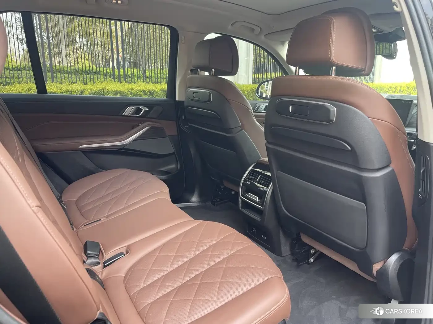 BMW X7 2024 Черный из Китая, фото 5