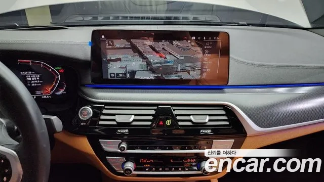 BMW 5 Series (G30) 2023 Белый из Кореи, фото 5