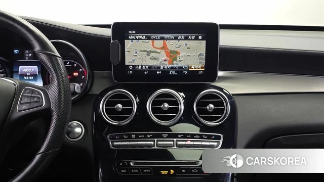 Mercedes-Benz GLC-Class X253 2019 Белый из Кореи, фото 5