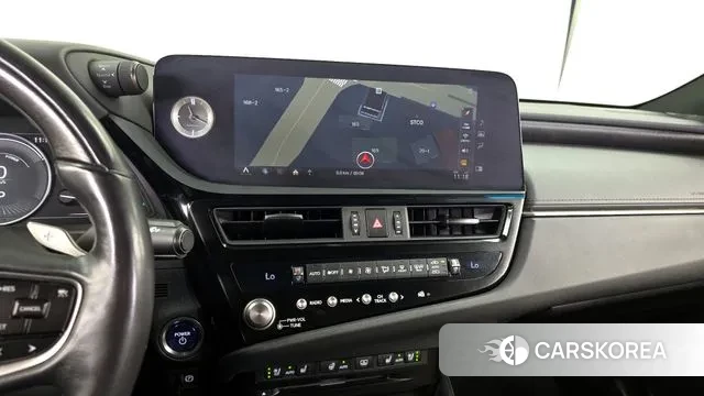 Lexus ES300h 7th generation 2022 Серый из Кореи, фото 5