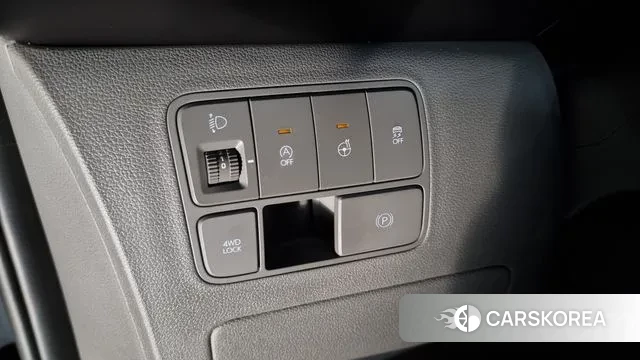 Hyundai Staria 2023 Белый из Кореи, фото 5