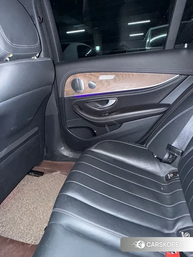 Mercedes-Benz E-Class W213 2019 Белый из Кореи, фото 5