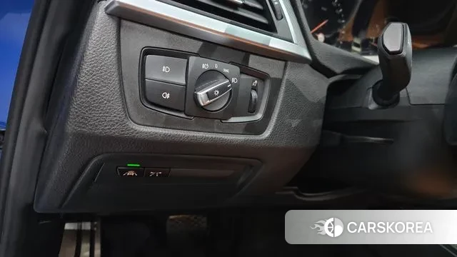 BMW 3 Series (F30) 2018 Синий из Кореи, фото 5