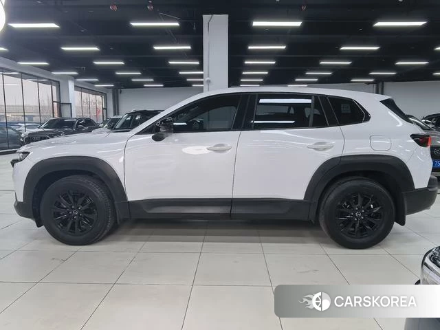 Mazda CX-50 line also 2023 Белый из Китая, фото 5