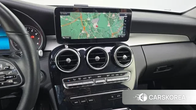 Mercedes-Benz C-Class W205 2019 Белый из Кореи, фото 5