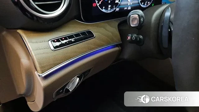 Mercedes-Benz E-Class W213 2020 Черный из Кореи, фото 5