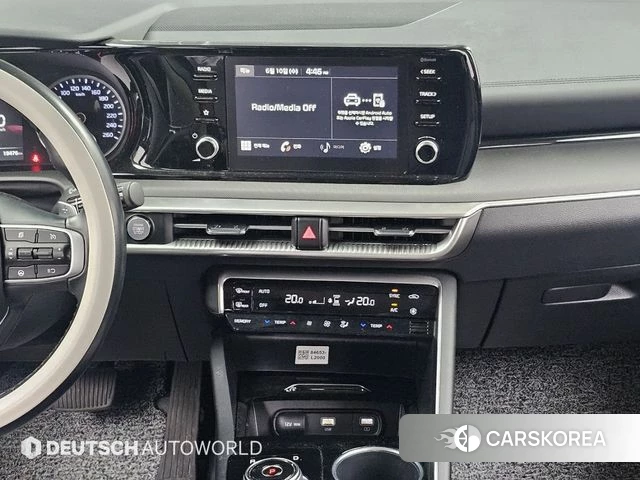 Kia K5 3rd generation 2023 Черный из Кореи, фото 5