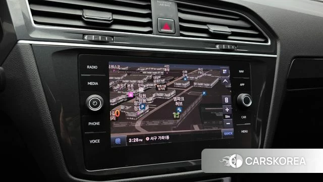 Volkswagen Tiguan second Generation 2018 Серебряный из Кореи, фото 5