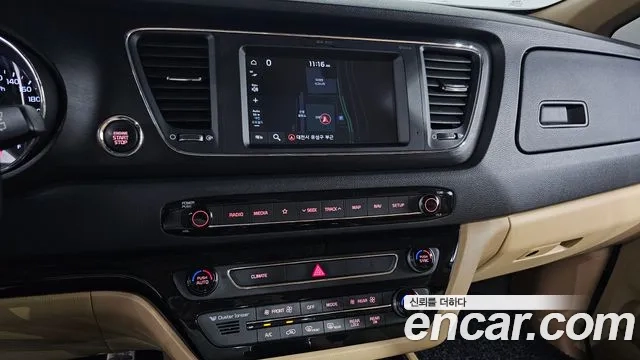 Kia The New Carnival 2019 Белый из Кореи, фото 5