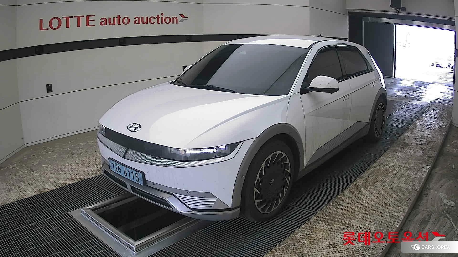 Hyundai IONIQ 5 2022 Atlas White из Кореи, фото 5