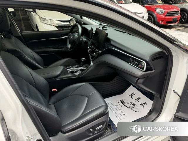 Toyota Camry 2022 Белый из Китая, фото 5