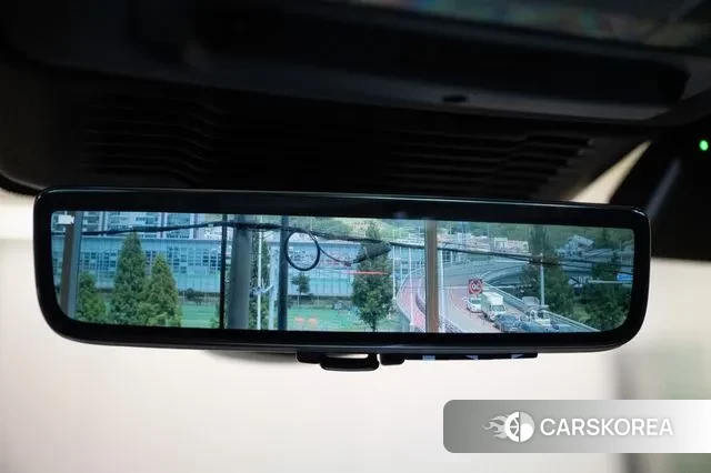 Land Rover Discovery Sports 2nd Generation 2024 Белый из Кореи, фото 5