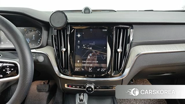 Volvo S60 3rd generation 2020 Белый из Кореи, фото 5