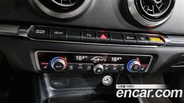 Audi New A3 2018 Черный из Кореи, фото 5