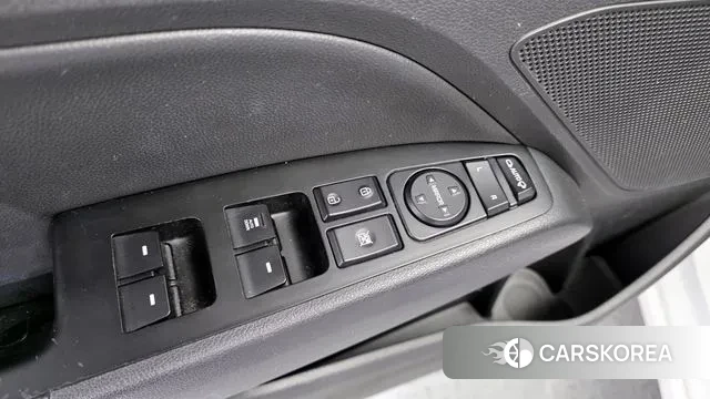 Hyundai The New Avante AD 2018 Белый из Кореи, фото 5