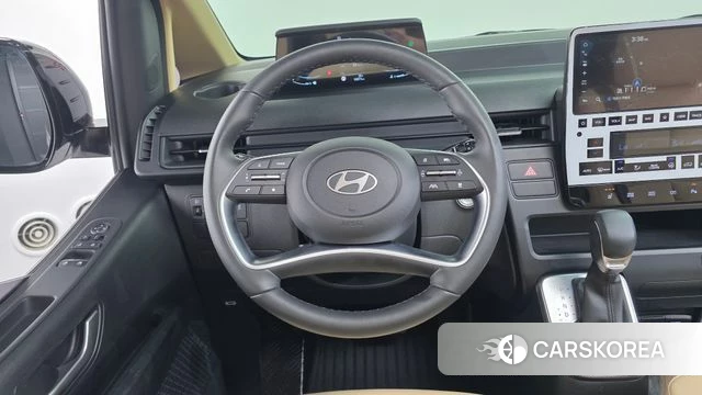 Hyundai Staria 2025 Белый из Кореи, фото 5