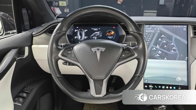 Tesla Model X 2018 Черный из Кореи, фото 5