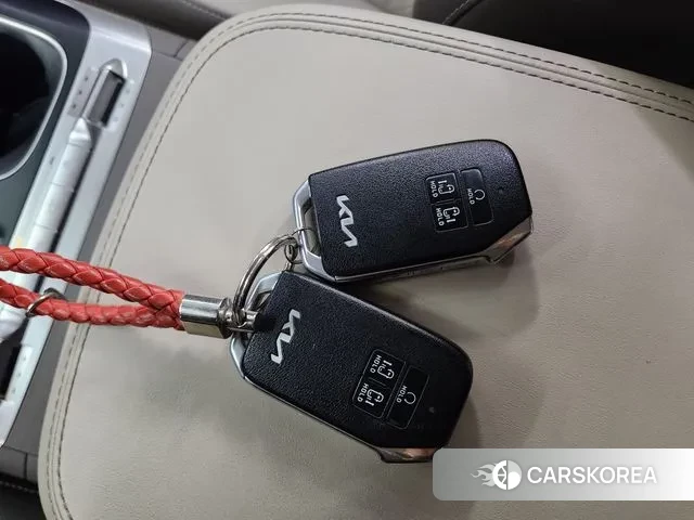 Kia Carnival 4th generation 2021 Белый из Кореи, фото 5