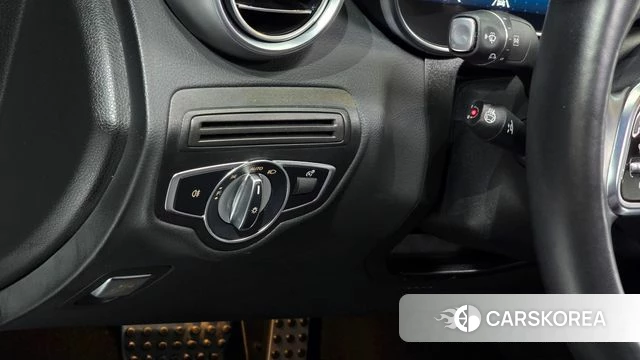 Mercedes-Benz GLC-Class X253 2023 Черный из Кореи, фото 5