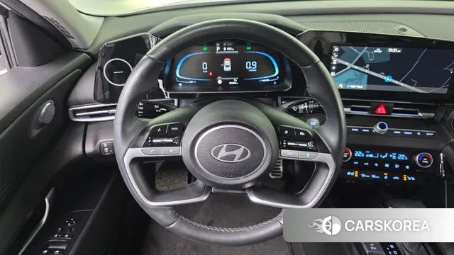 Hyundai The New Avante (CN7) 2023 Белый из Кореи, фото 5