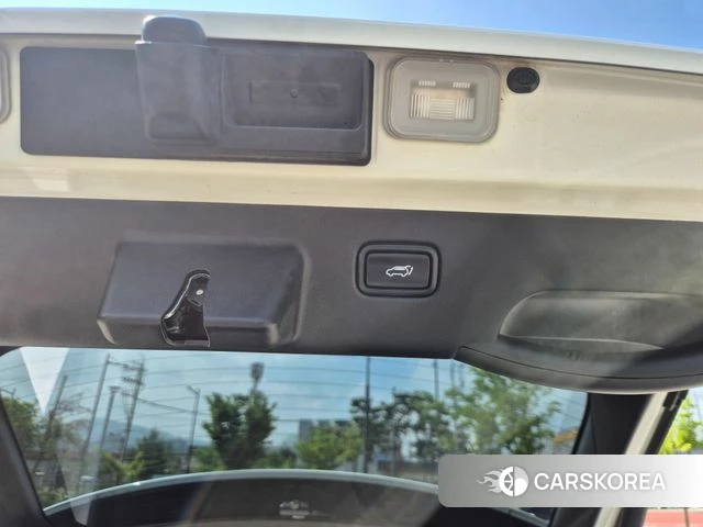 Kia EV6 2022 Белый из Кореи, фото 5