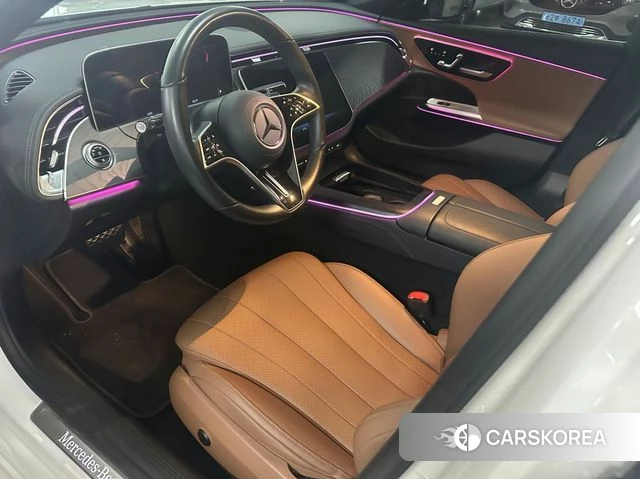 Mercedes-Benz E-Class W214 2024 Белый из Кореи, фото 5