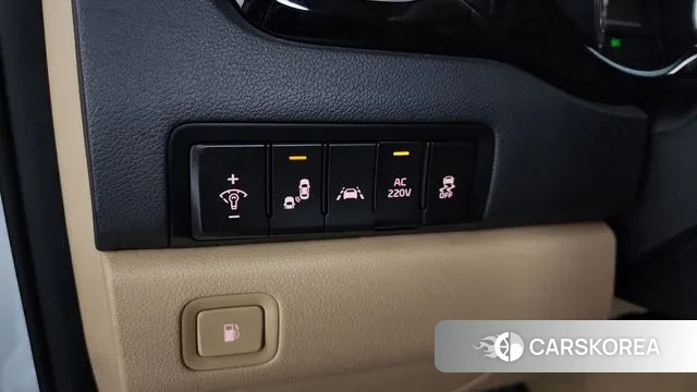 Kia The New Carnival 2018 Белый из Кореи, фото 5