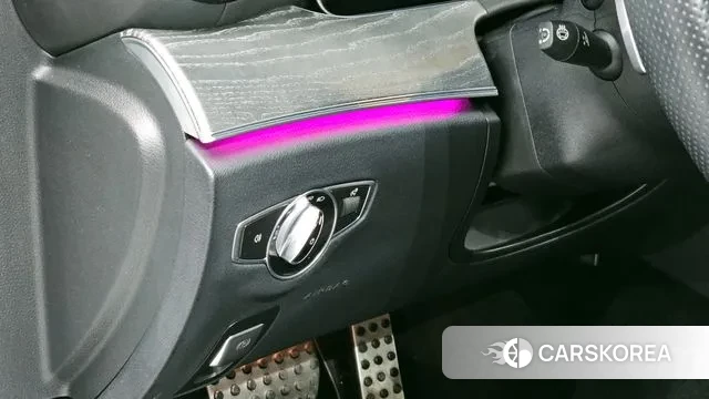 Mercedes-Benz E-Class W213 2022 Белый из Кореи, фото 5