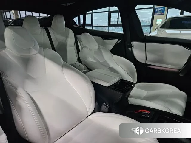 Tesla Model S 2019 Белый из Кореи, фото 5