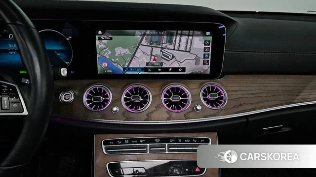 Mercedes-Benz E-Class W213 2021 Серебристо-серый из Кореи, фото 5