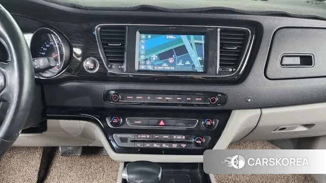 Kia The New Carnival 2018 Белый из Кореи, фото 5