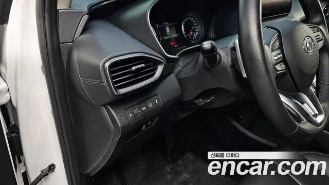 Hyundai The New Santa Fe 2021 Белый из Кореи, фото 5