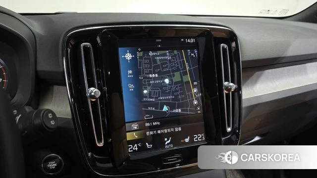 Volvo XC40 2020 Белый из Кореи, фото 5