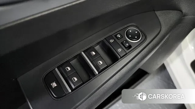 Kia The New K3 2nd generation 2022 Белый из Кореи, фото 5