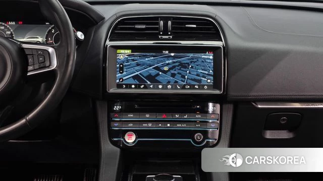 Jaguar F-PACE 2019 Белый из Кореи, фото 5