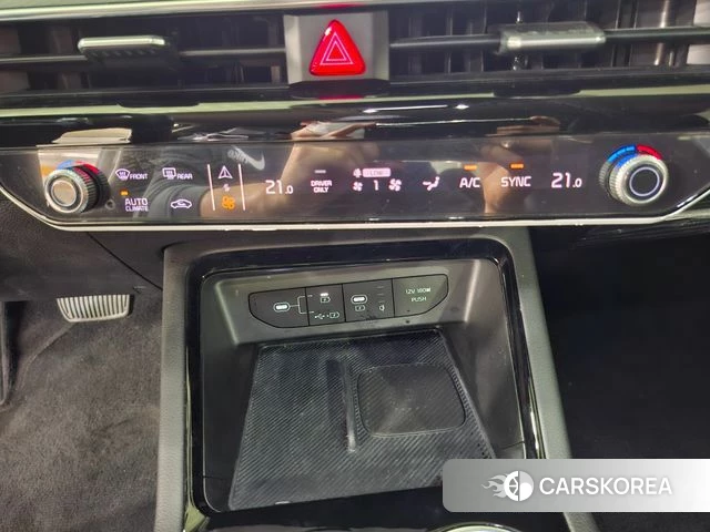 Kia The New K5 Hybrid 3rd generation 2024 Черный из Кореи, фото 5