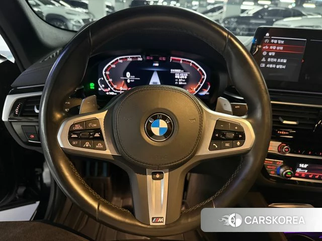 BMW 5 Series (G30) 2022 Черный из Кореи, фото 5