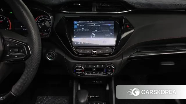 Chevrolet (GM Daewoo) Trailblazer 2021 Белый из Кореи, фото 5