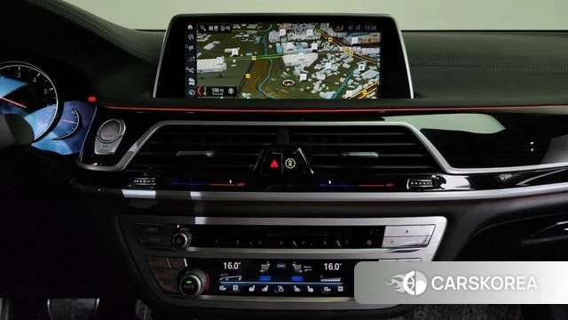 BMW 7 Series (G11) 2018 Черный из Кореи, фото 5