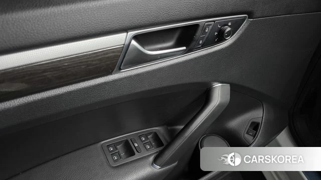 Volkswagen The New Passat 2018 Белый из Кореи, фото 5