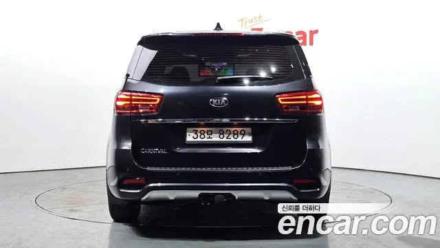 Kia The New Carnival 2019 Серый из Кореи, фото 5