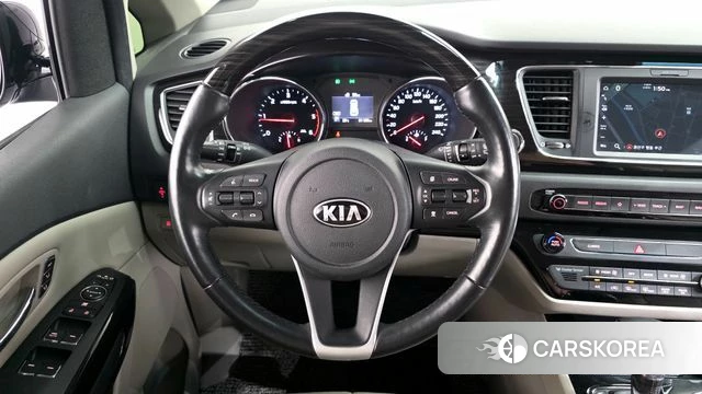 Kia The New Carnival 2018 Серый из Кореи, фото 5