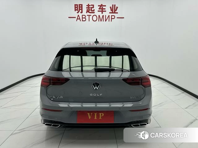 Volkswagen Golf 2023 Темно-серый из Китая, фото 5